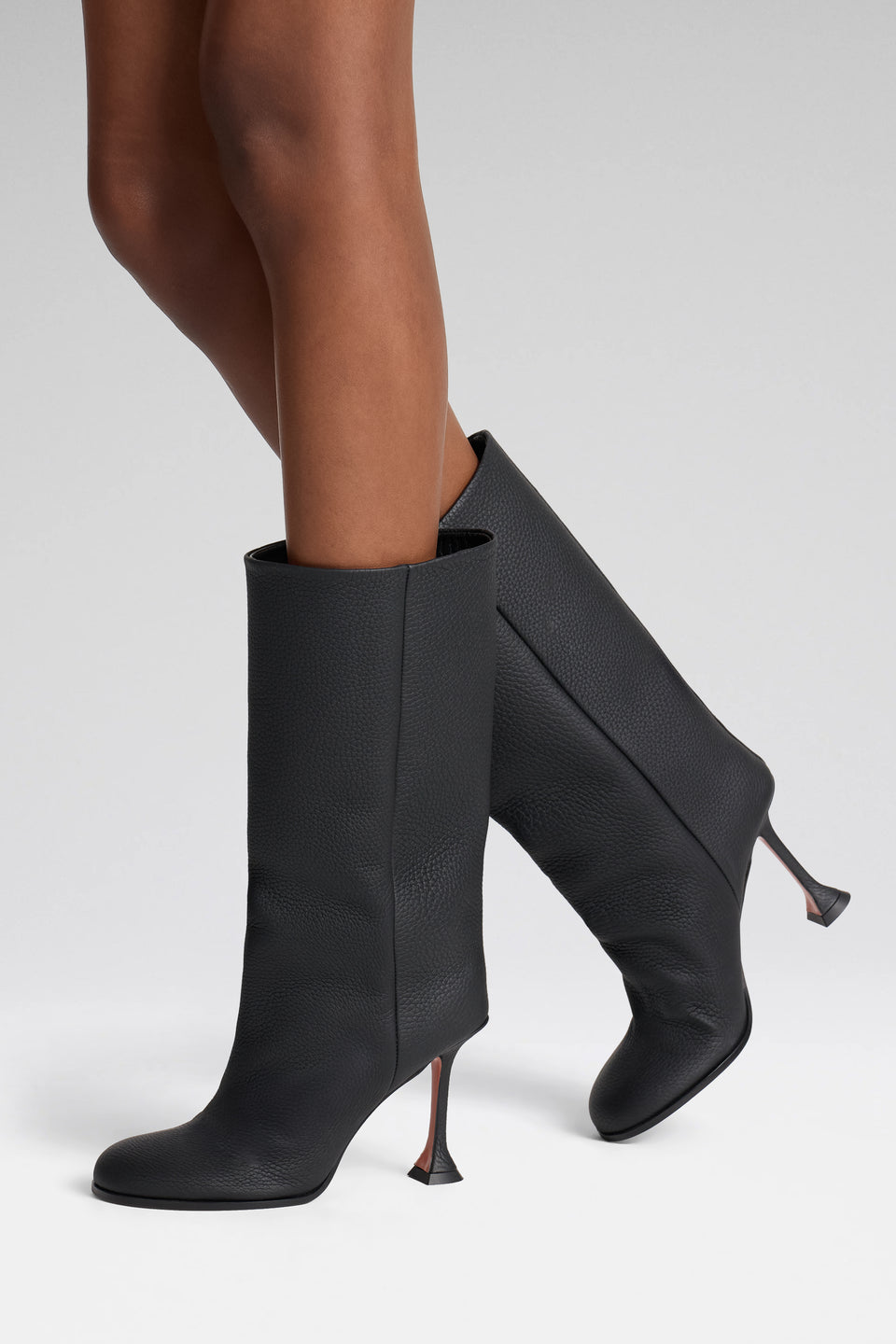 Liya Boot 95 Black Grainy Leather