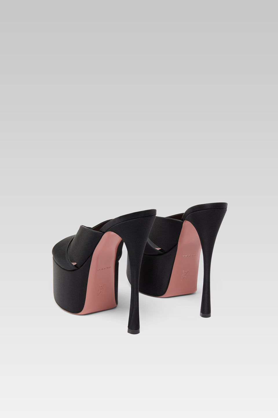 SALMA PLATEAU SLIPPER