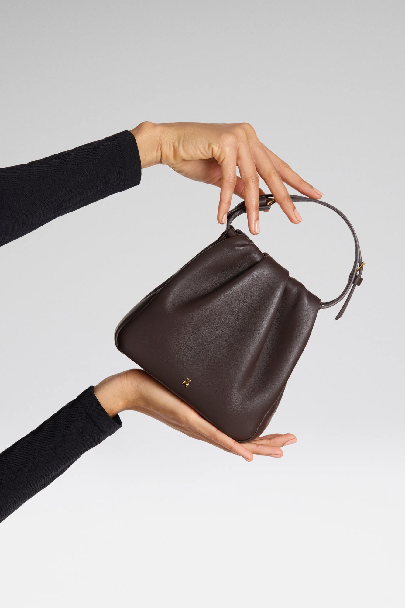 Vittoria Bag Coffee Nappa and Gold Hardware