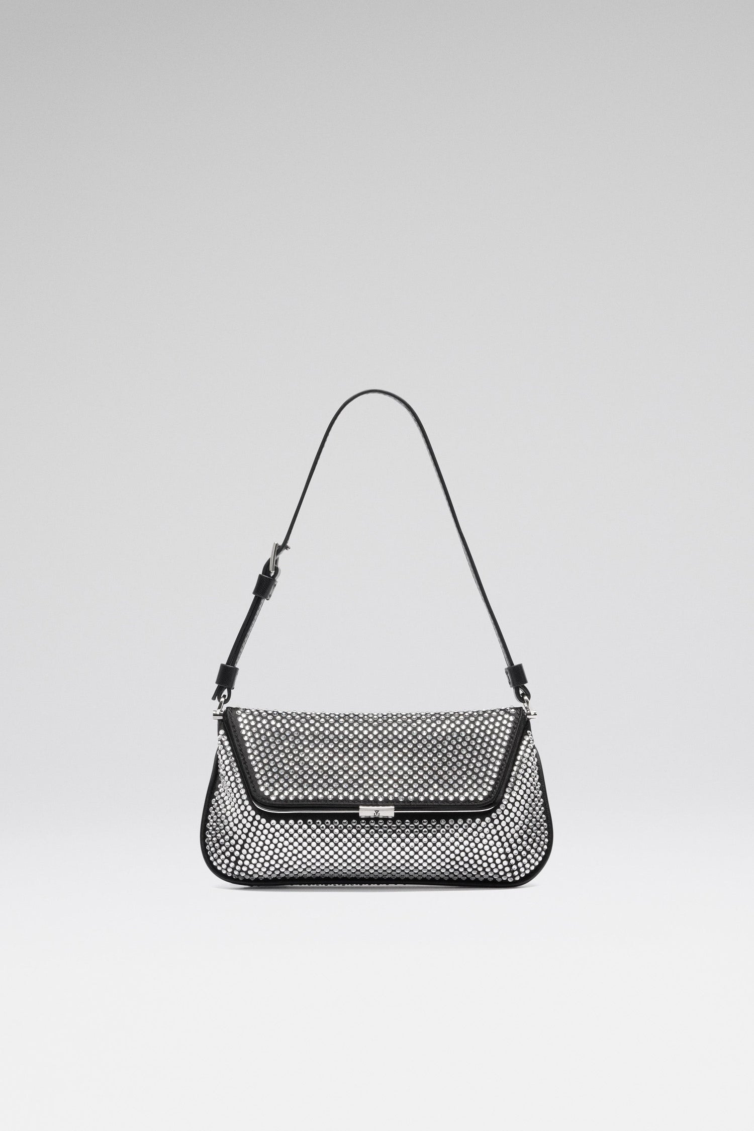 HANDLE BAGS
