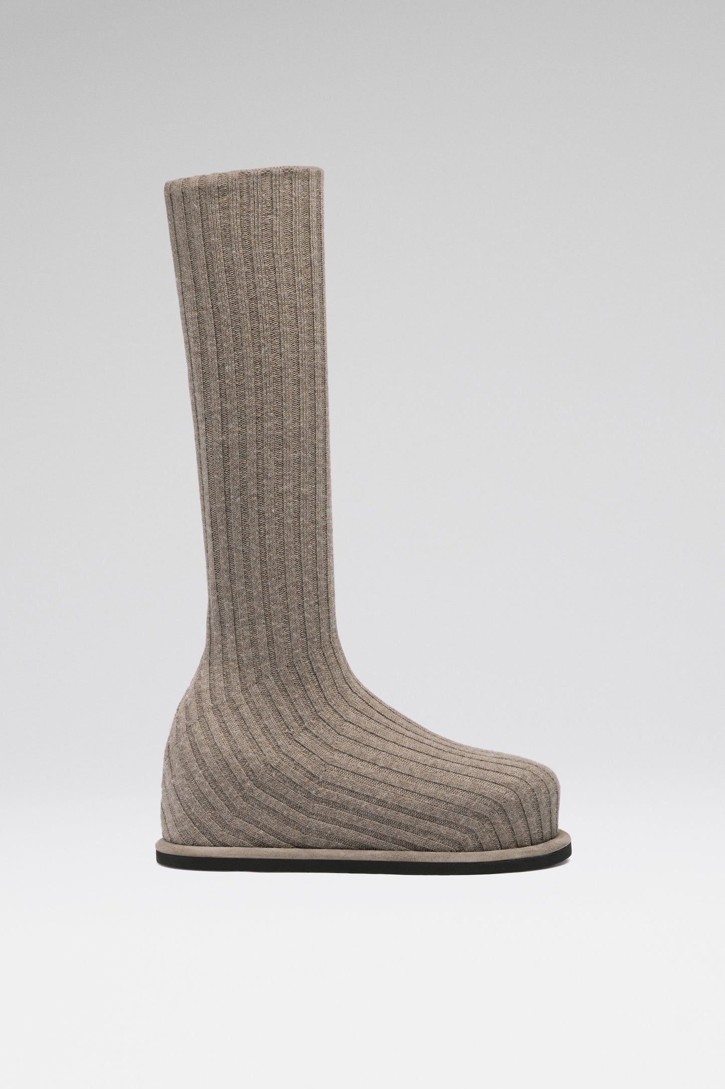Veneda Stretch Boot Flatform Taupe Fuzzy Ribbed Knit