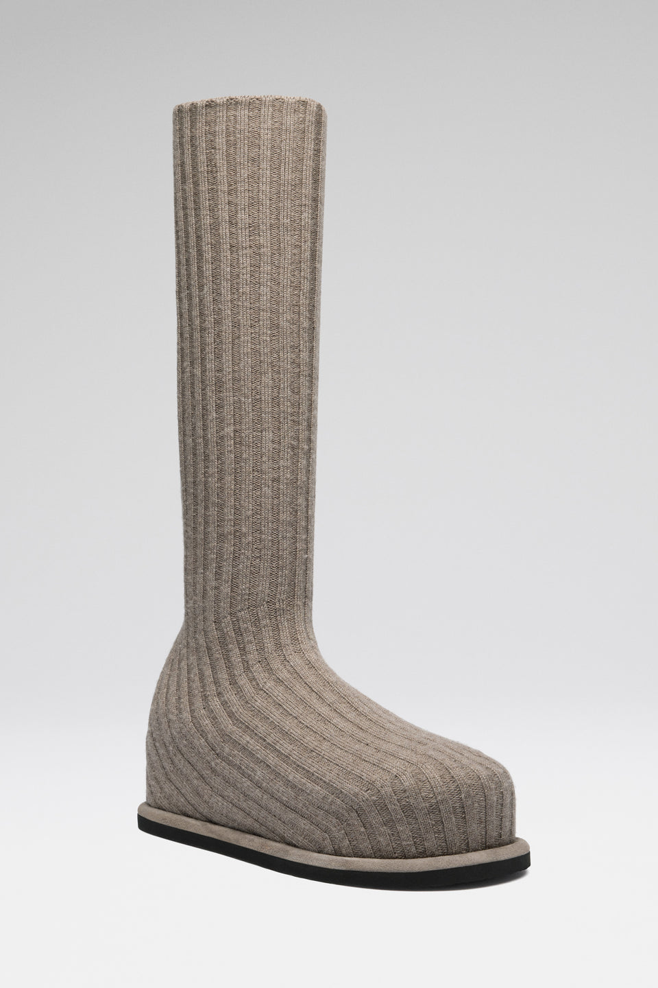 Veneda Stretch Boot Flatform Taupe Fuzzy Ribbed Knit
