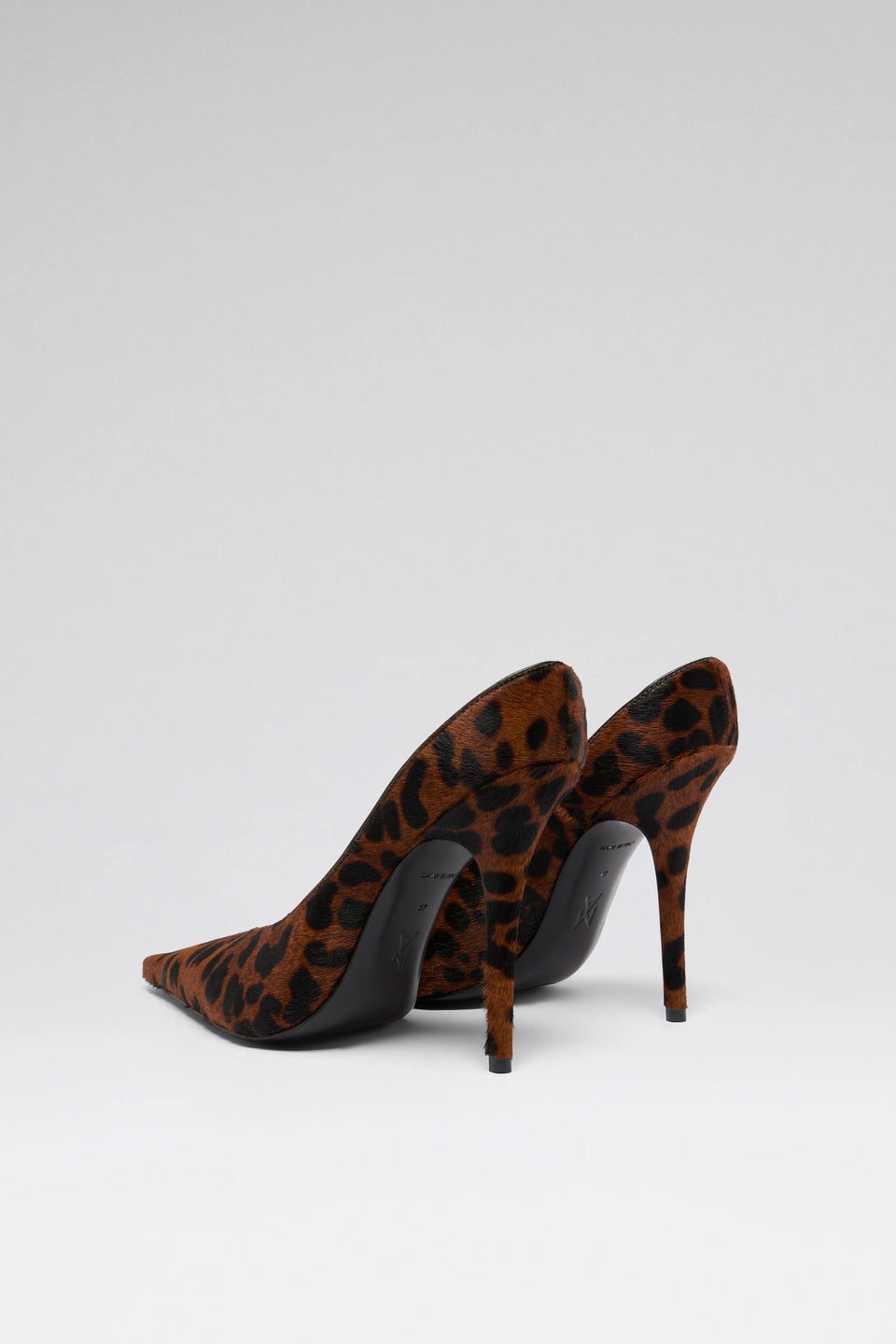 Anok Mule 105 Leopard Printed Pony