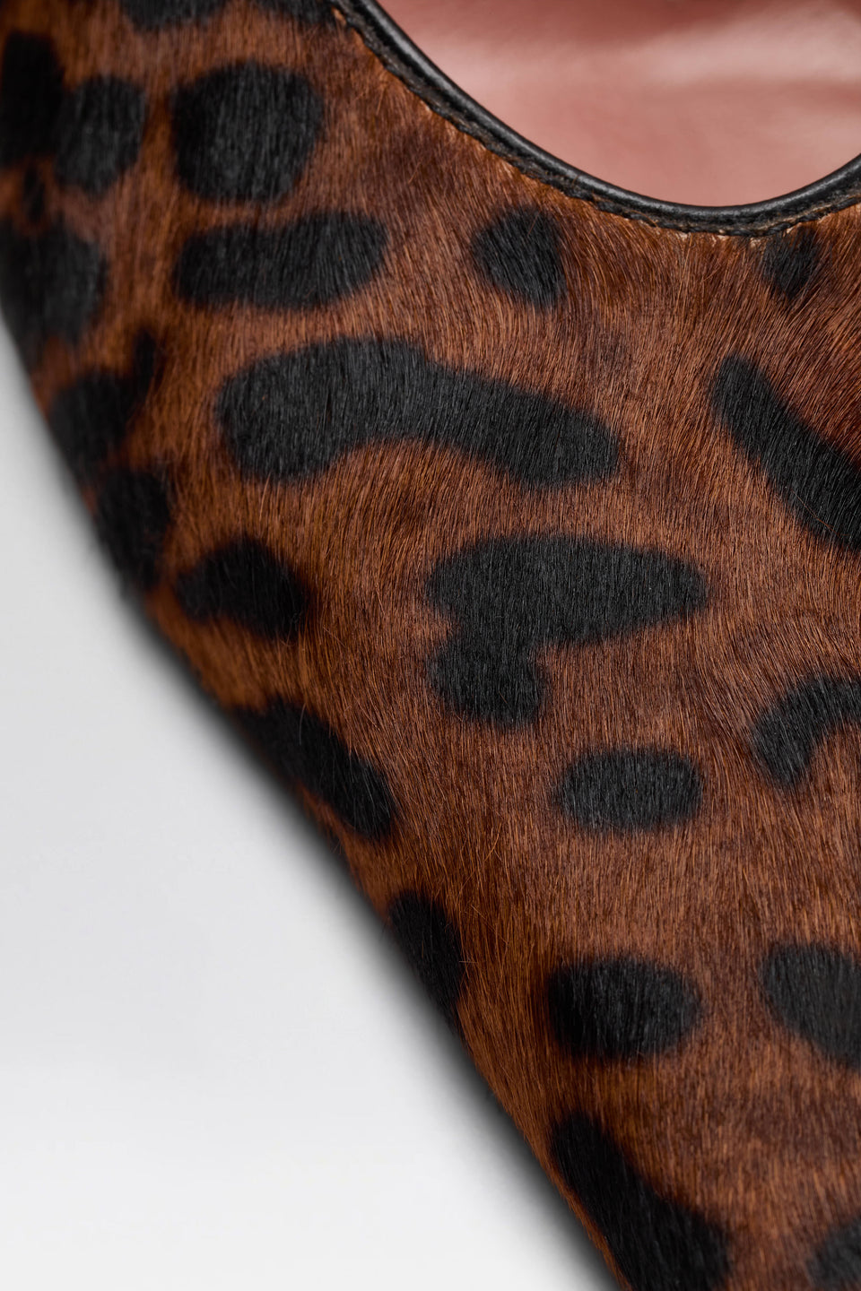 Anok Mule 105 Leopard Printed Pony