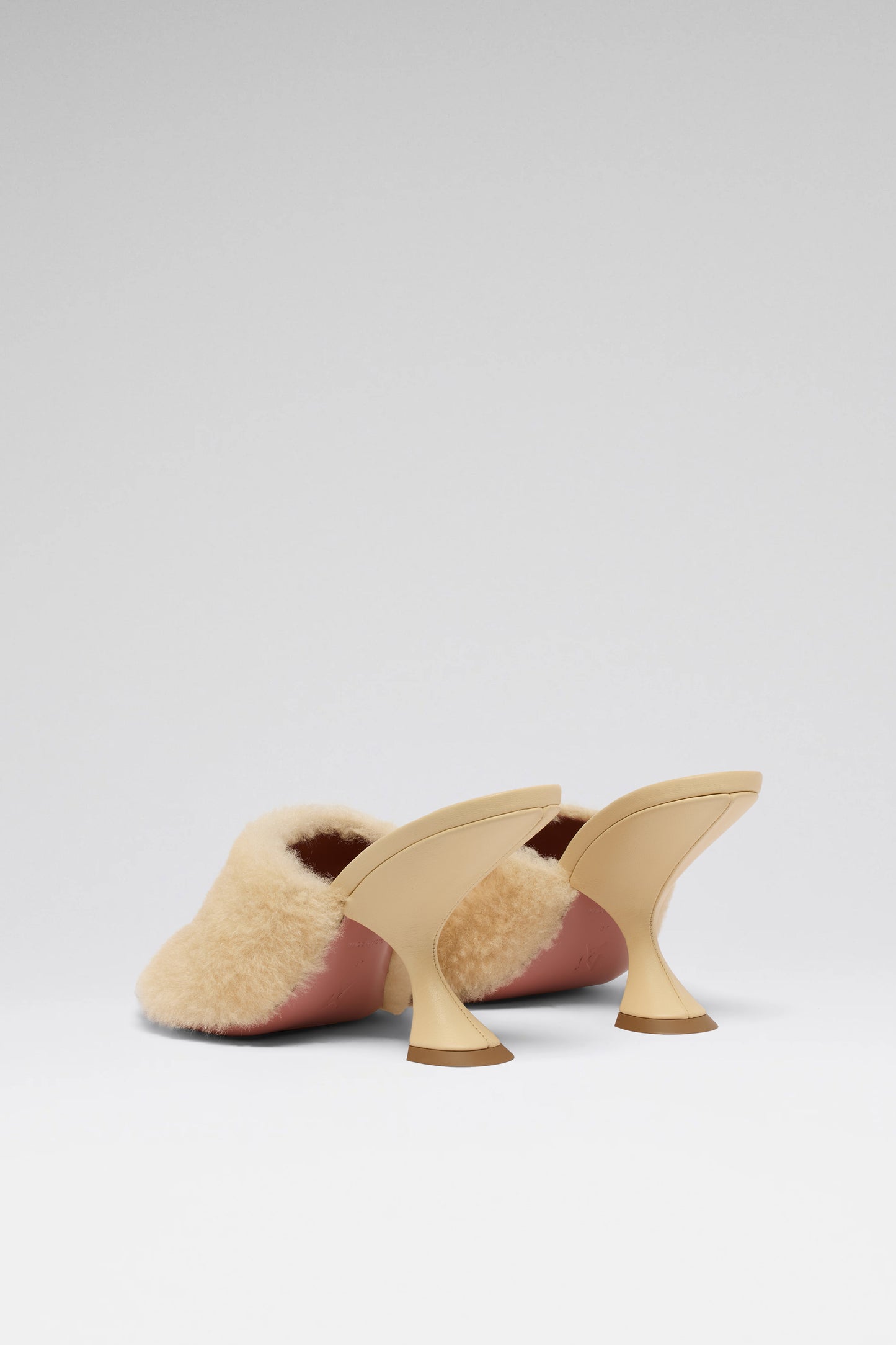 Taylor Fur Slipper 90 Beige Shearling