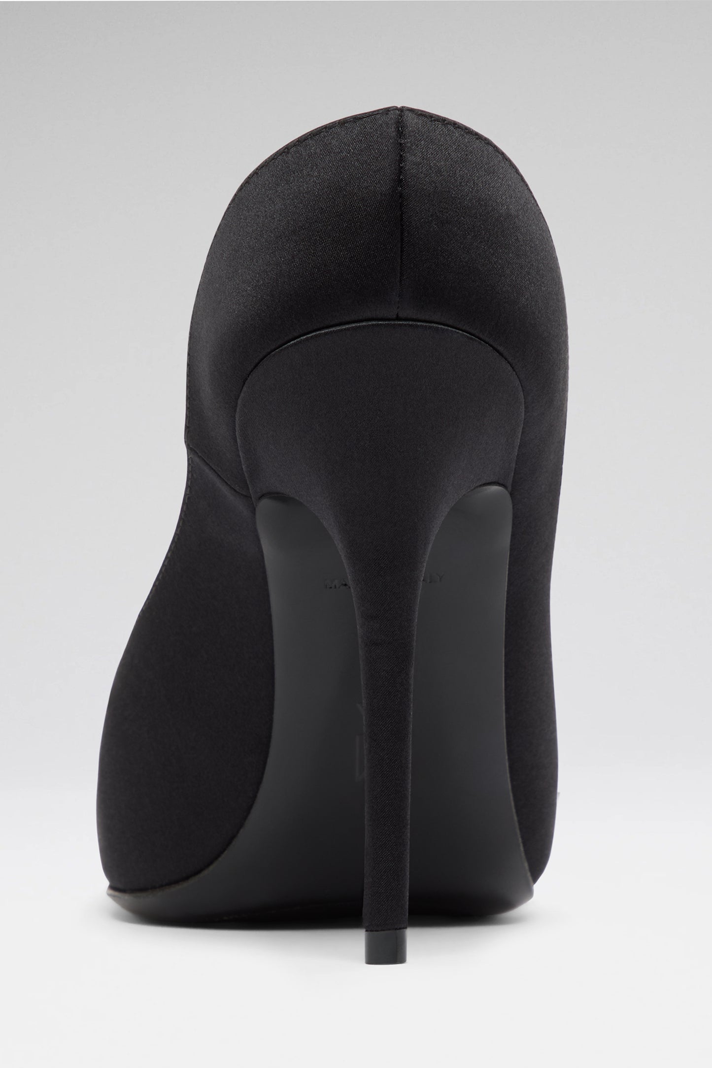 Anok 105 luxury mules 