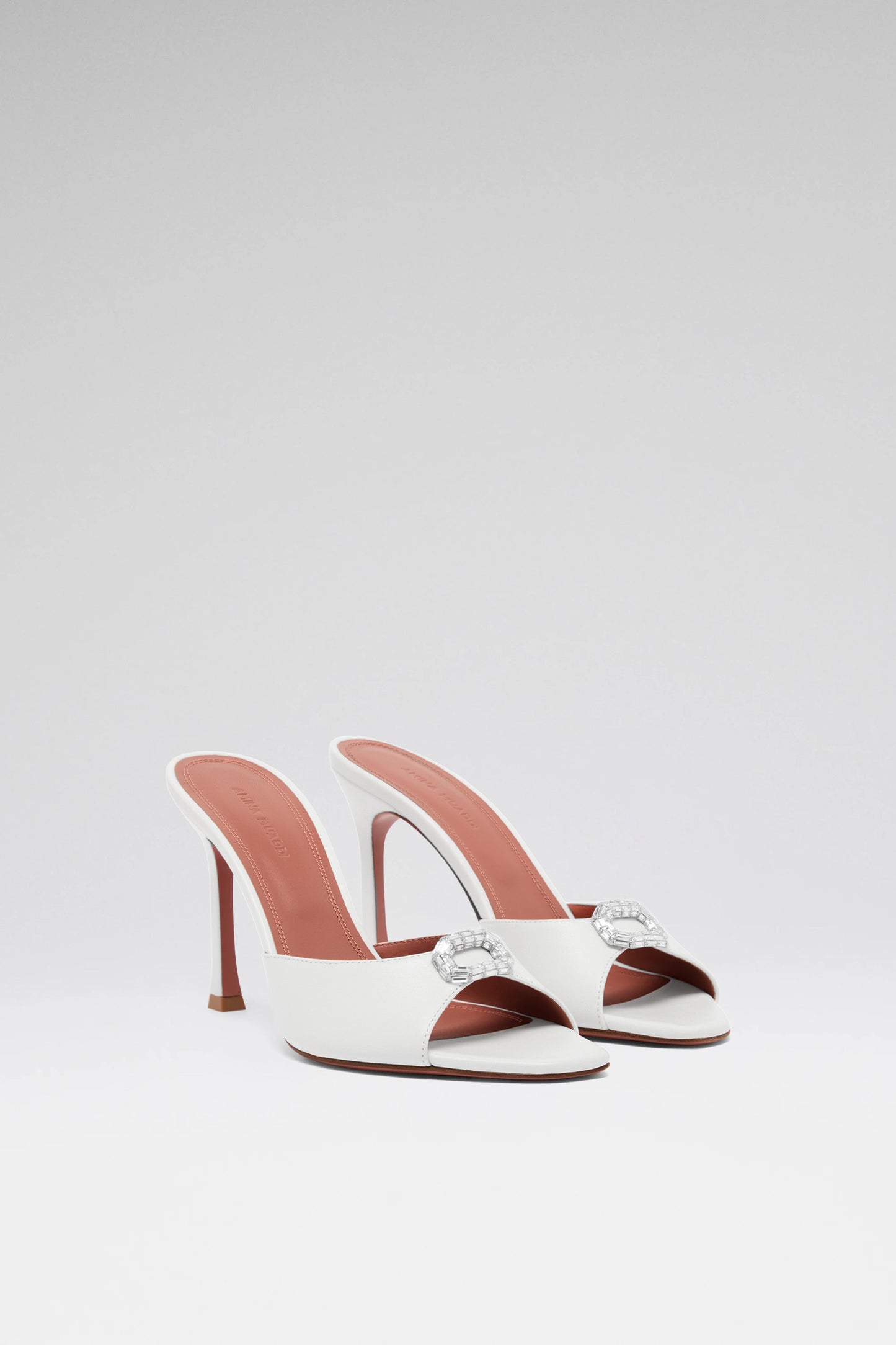 Mini Camelia 95 luxury white nappa slippers