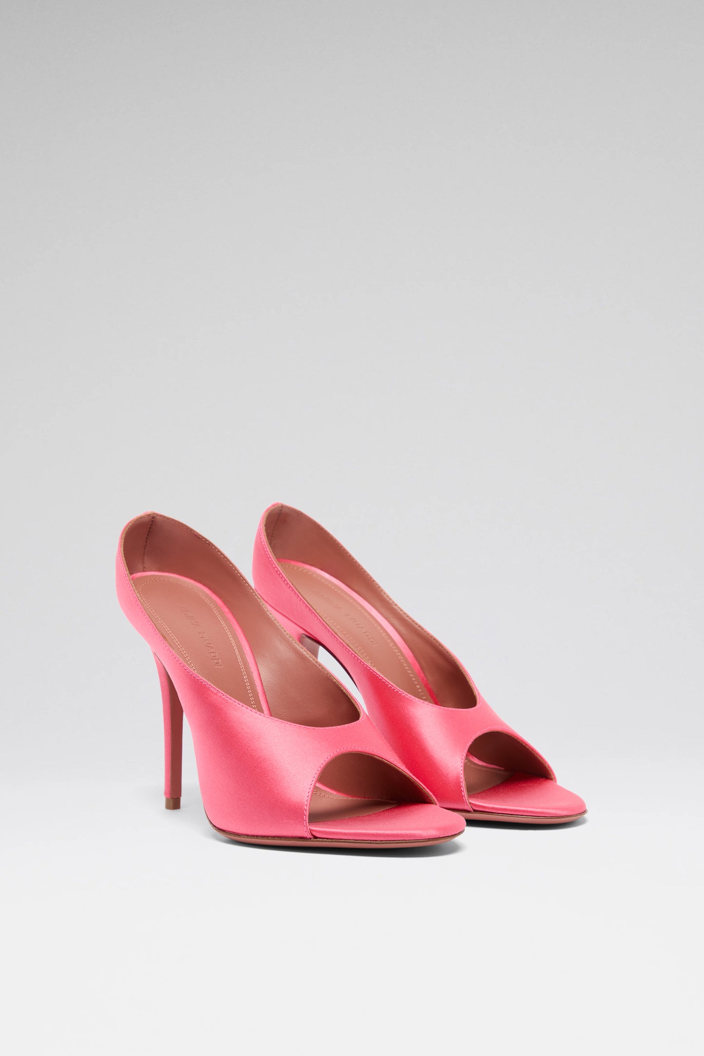 Anok Slipper 105 Coral Satin