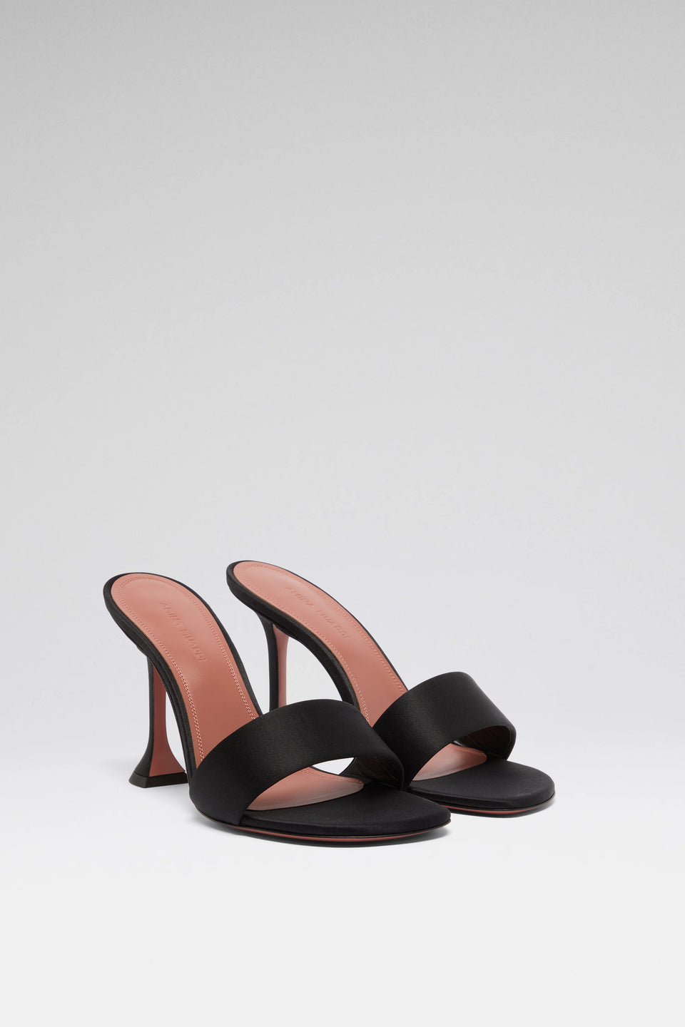 Andreea Slipper 95 Black Satin