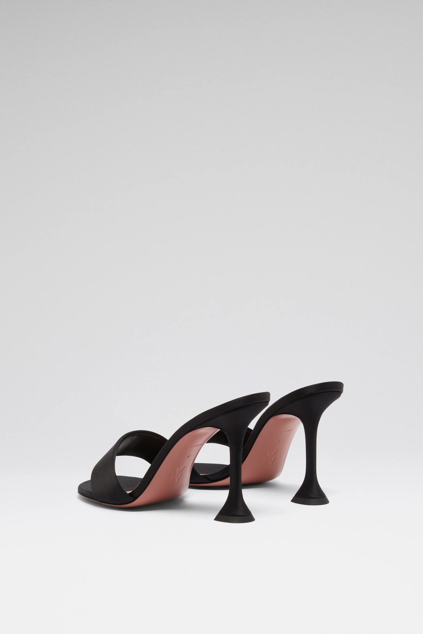 Andreea Slipper 95 Black Satin
