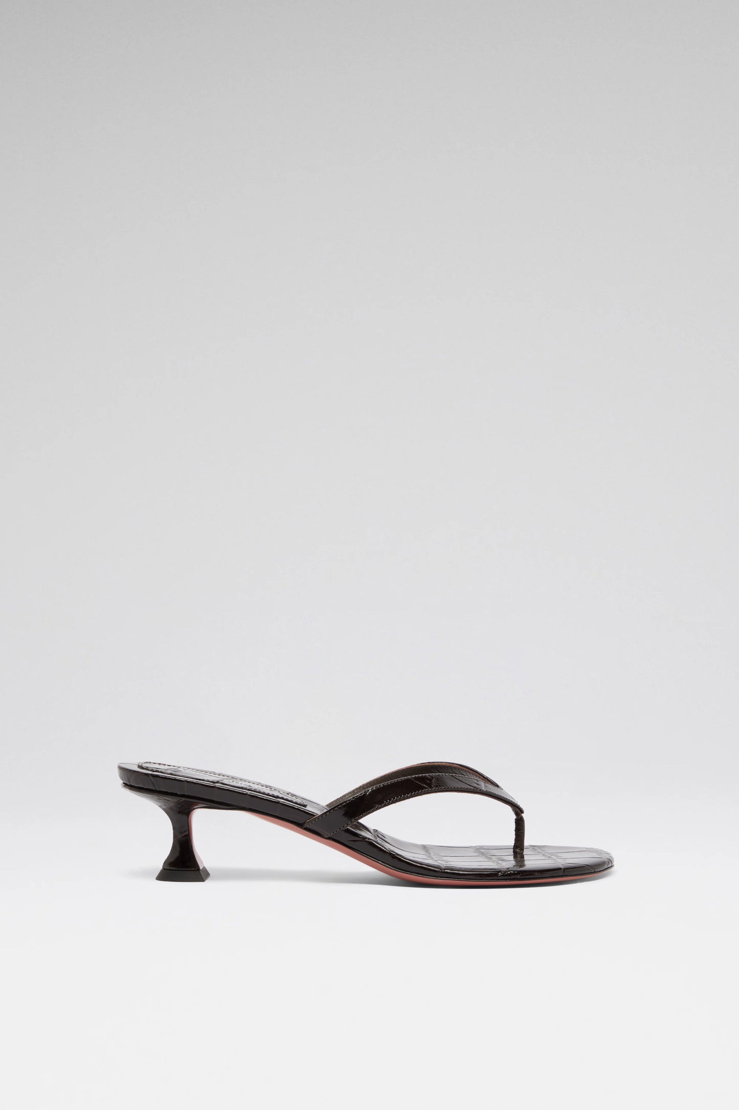 Juliette Thong 45 Shiny Coffee Croc