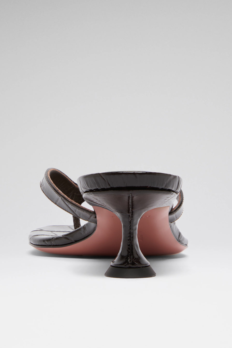 Juliette Thong 45 Shiny Coffee Croc