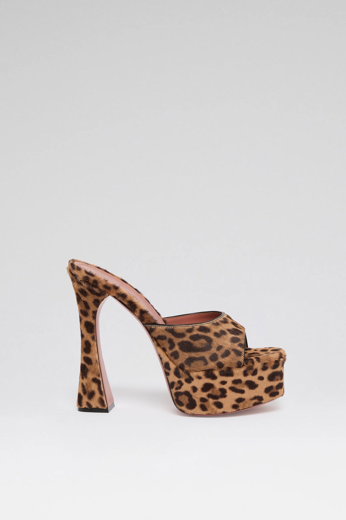 Dalida 140 luxury slippers