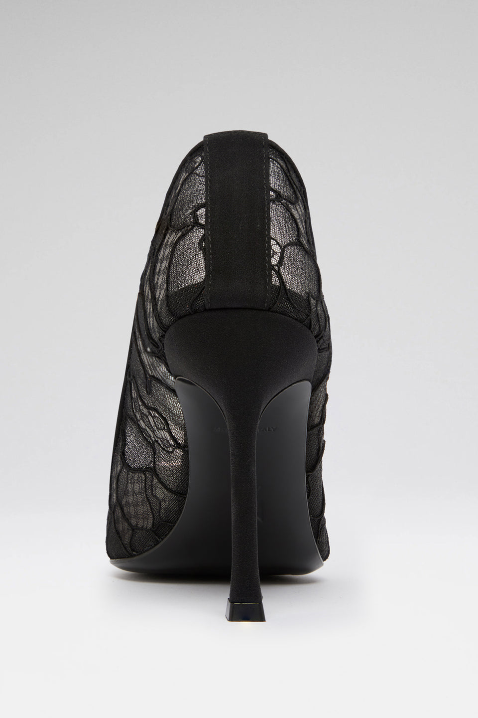 Camelia Lace 90 designer pumps