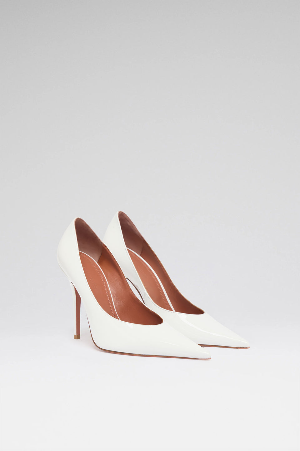 Anok 2 0 105 luxury white patent pumps