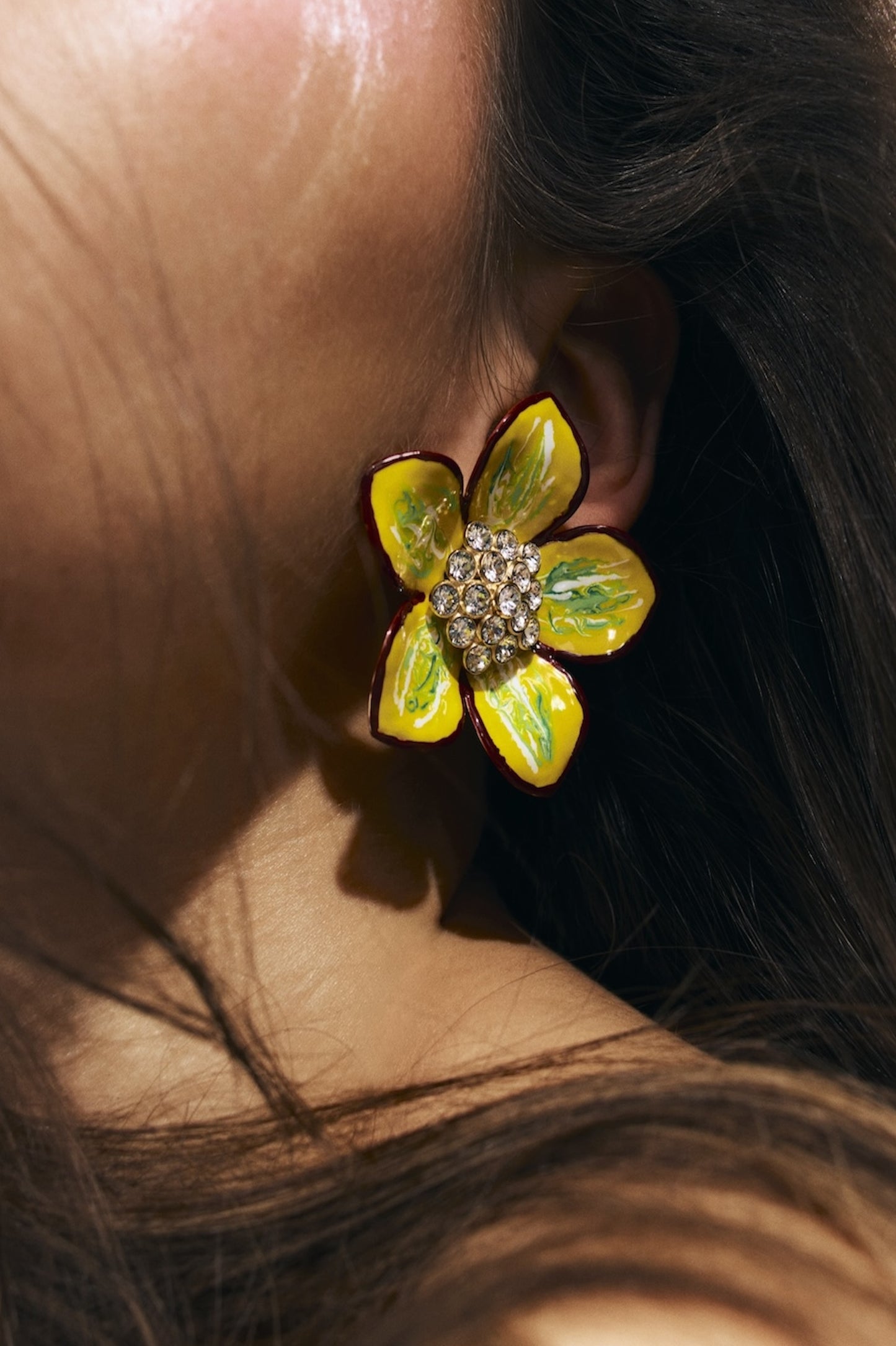 Vittoria Earring Green/Yellow Enamel Flower