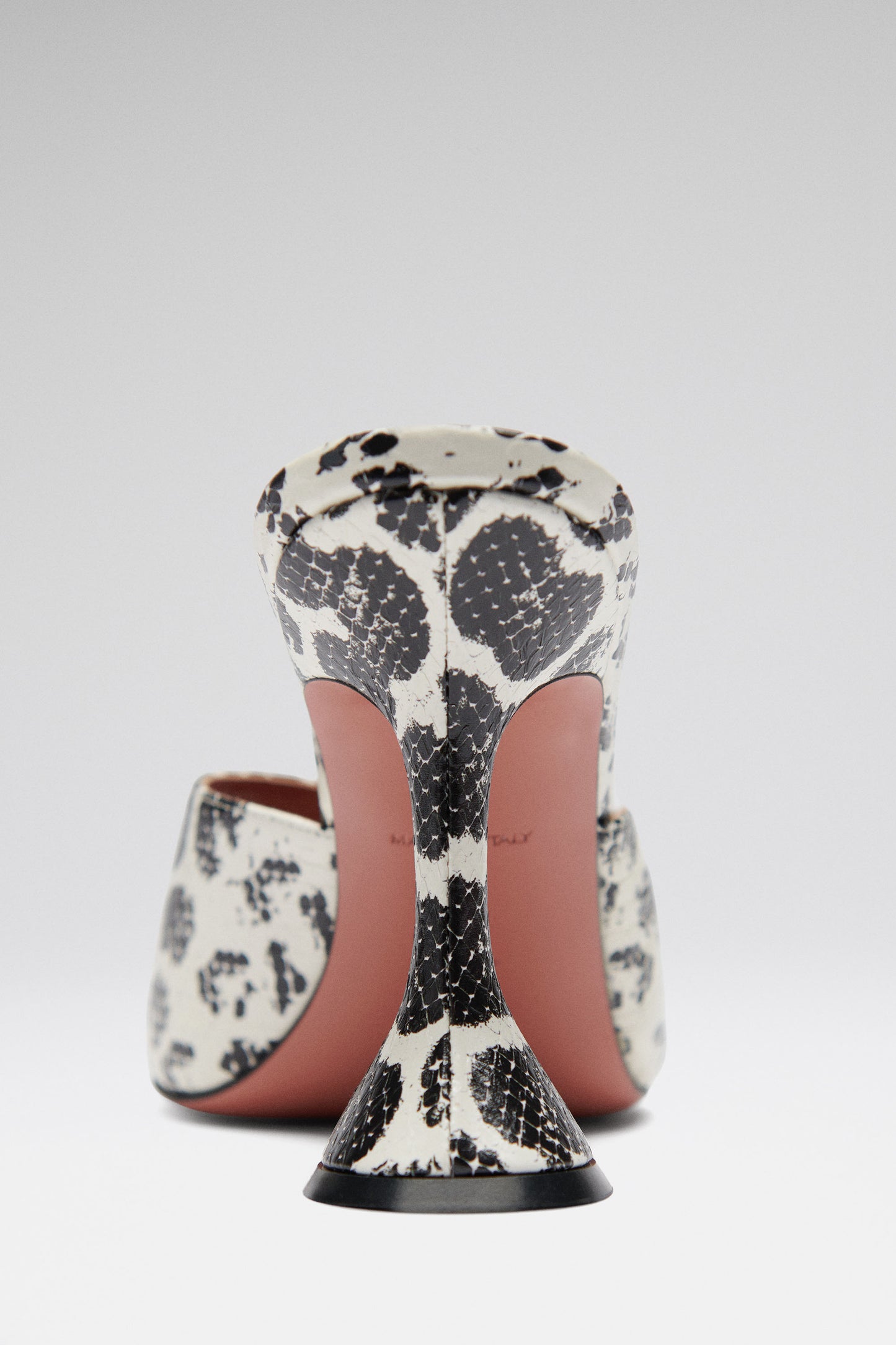 Lupita Slipper Safari Snake