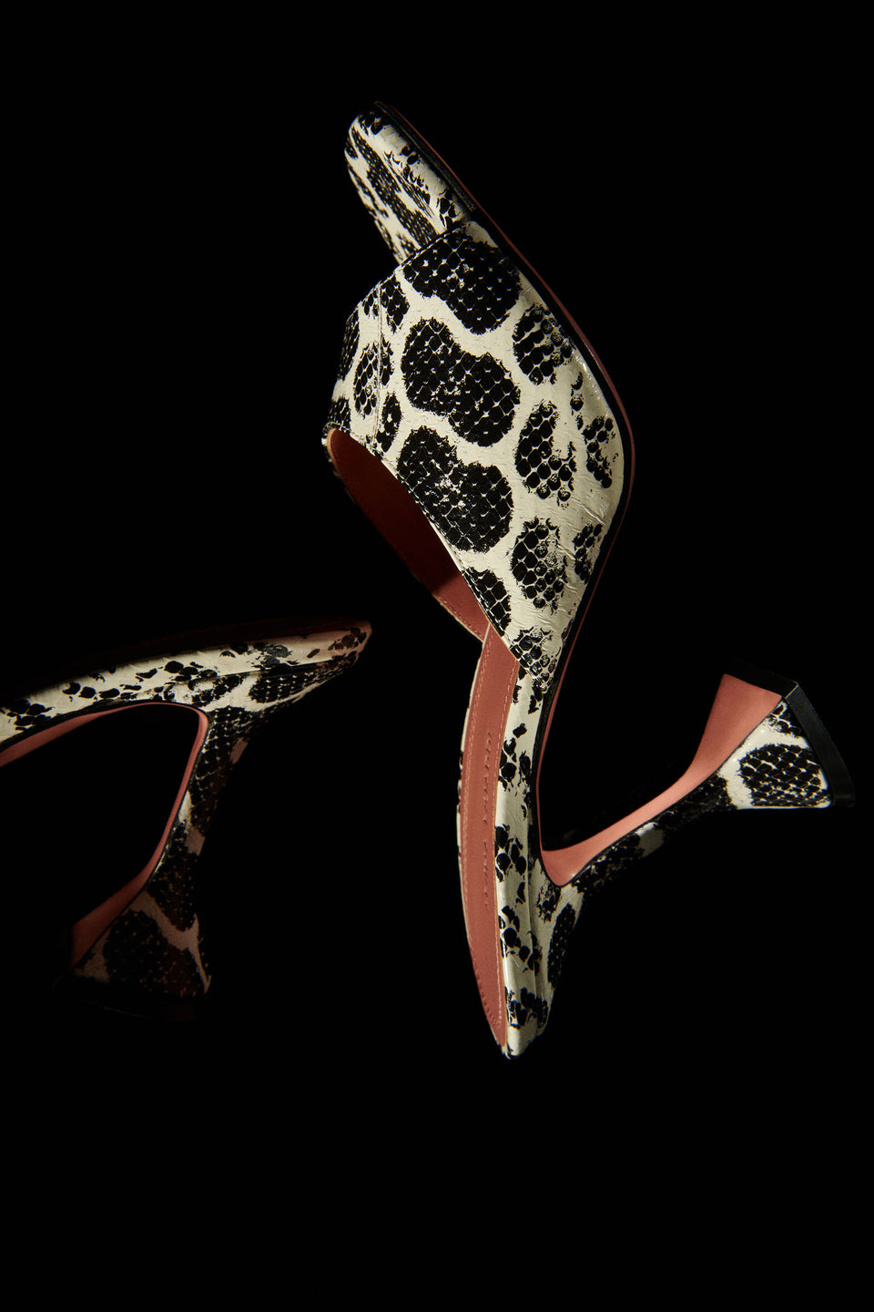 Lupita Slipper Safari Snake